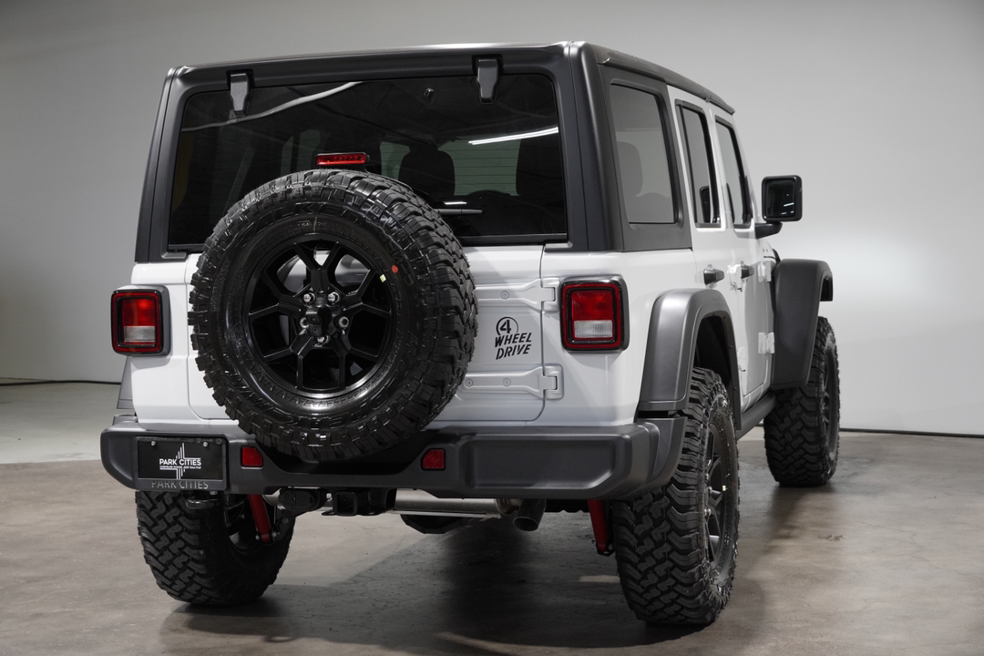 2024 Jeep Wrangler Willys 8