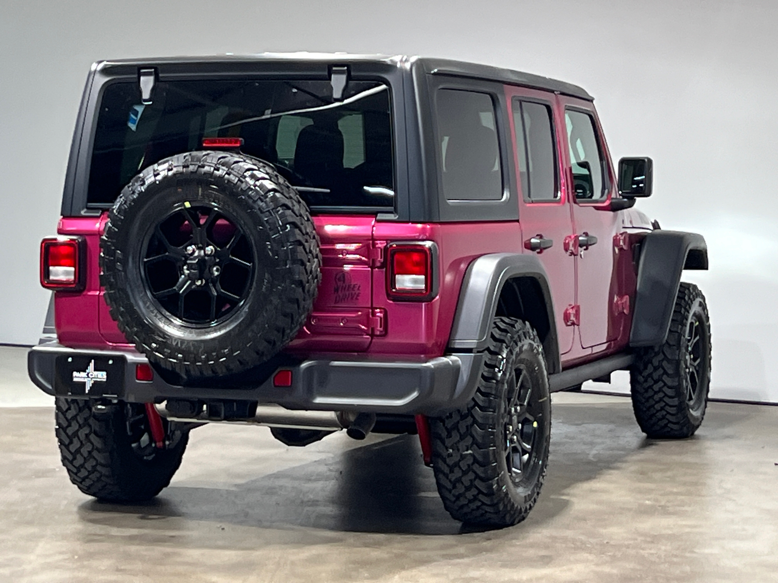 2024 Jeep Wrangler Willys 8