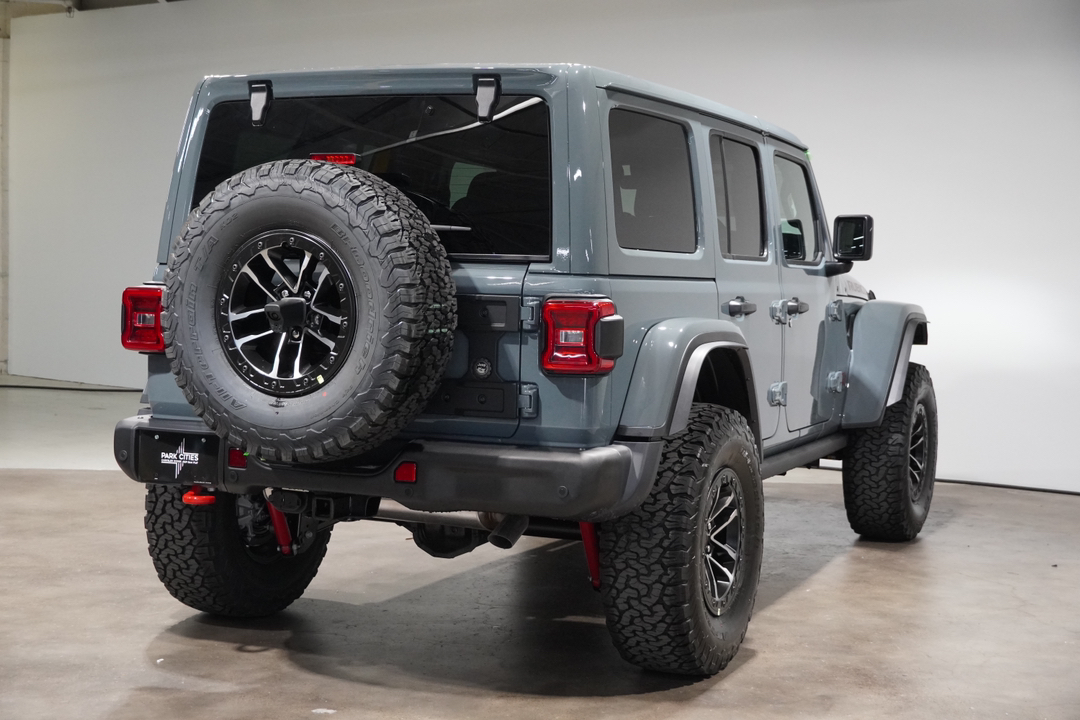 2024 Jeep Wrangler Rubicon X 10