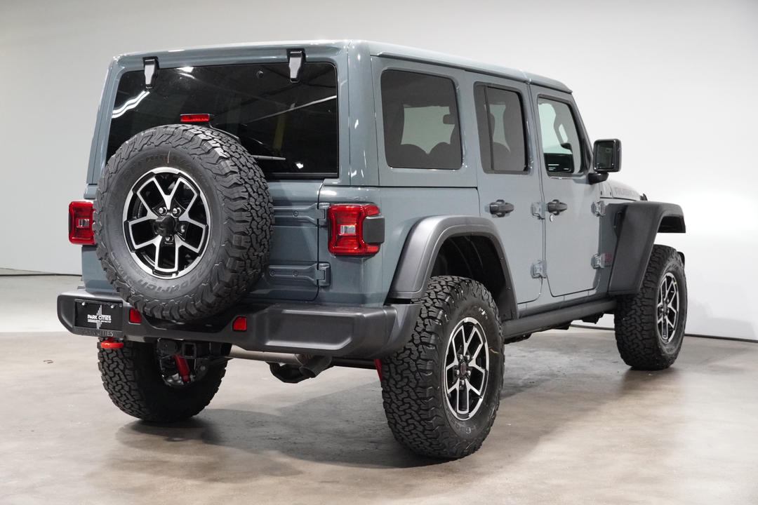 2024 Jeep Wrangler Rubicon 8