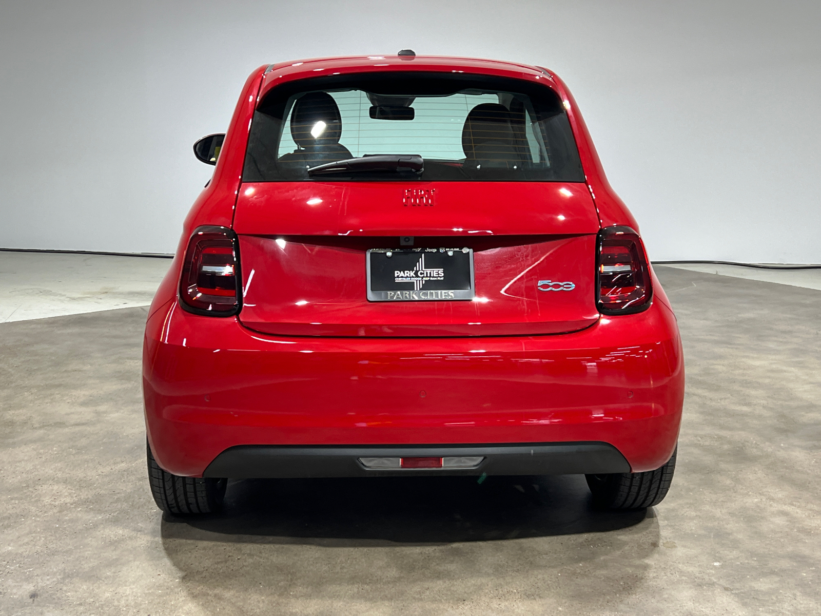 2024 Fiat 500e Battery Electric 6