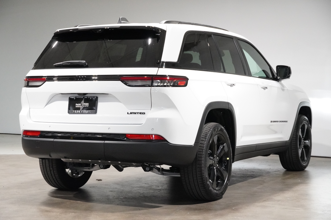 2025 Jeep Grand Cherokee Limited 8