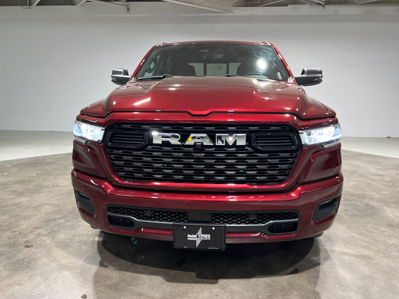 2025 Ram 1500 Big Horn/Lone Star 2