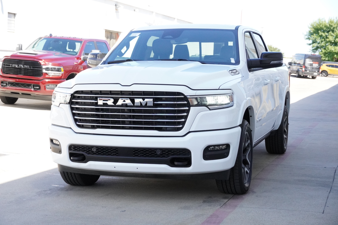 2025 Ram 1500 Laramie 3