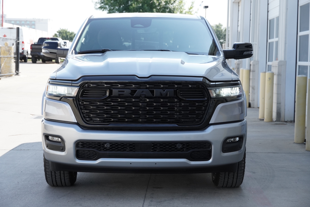 2025 Ram 1500 Big Horn/Lone Star 2