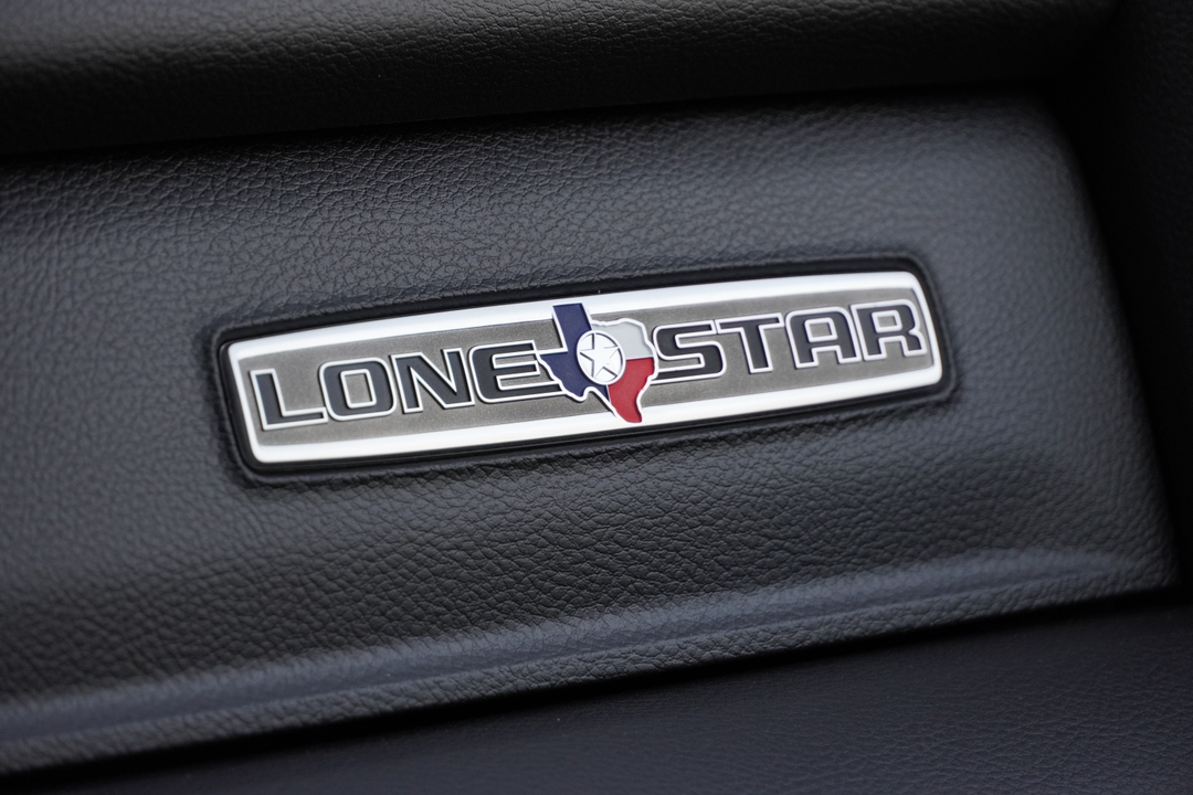 2025 Ram 1500 Big Horn/Lone Star 18