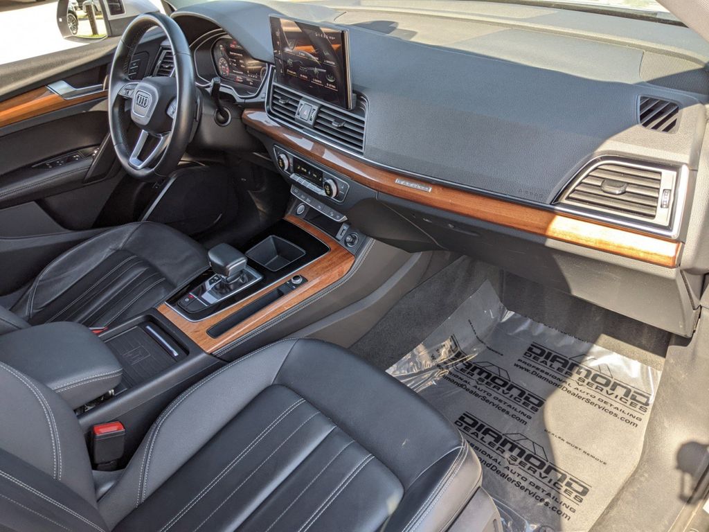 2021 Audi Q5 45 Premium Plus 27