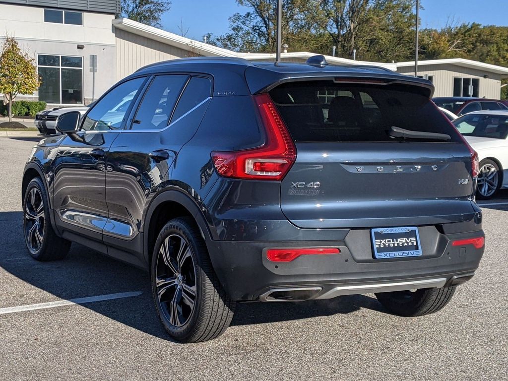 2019 Volvo XC40 T5 Inscription 4