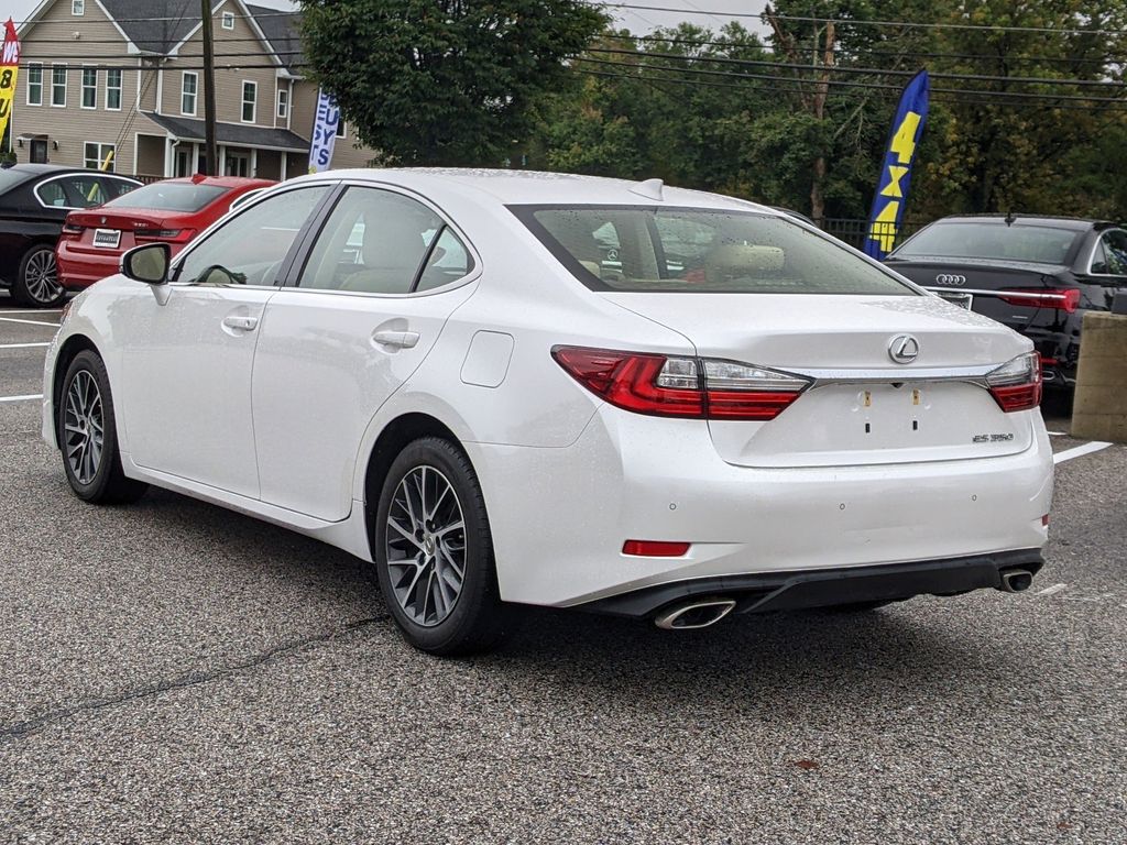 2016 Lexus ES 350 4