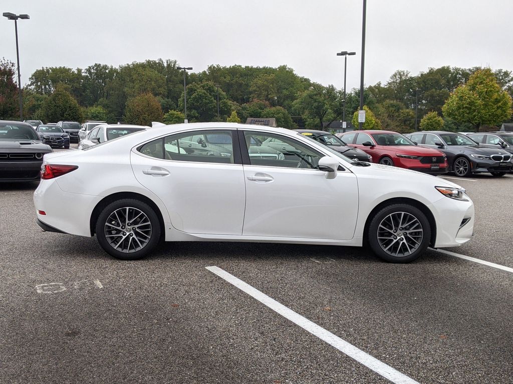 2016 Lexus ES 350 7