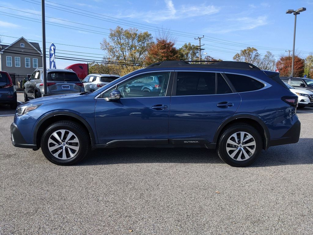 2022 Subaru Outback Premium 3