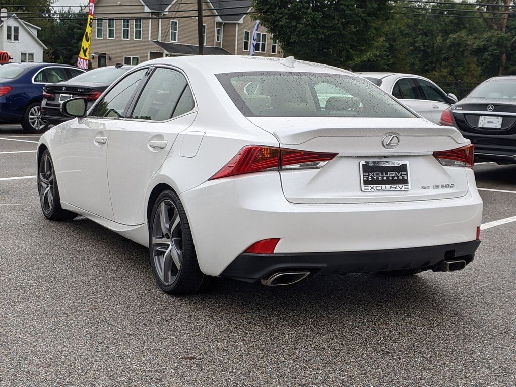 2018 Lexus IS 300 4