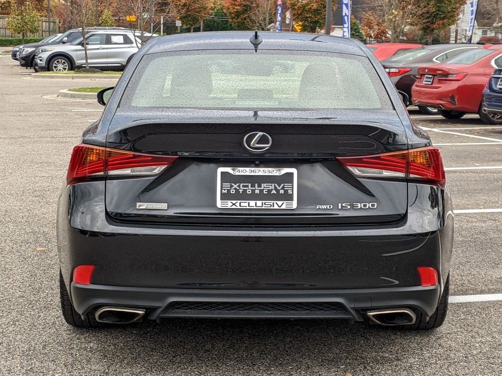 2018 Lexus IS 300 5