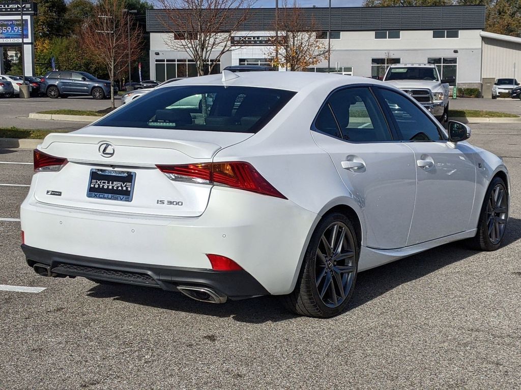 2020 Lexus IS 300 6