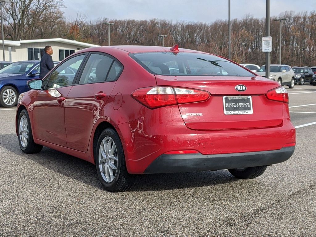 2016 Kia Forte LX 4