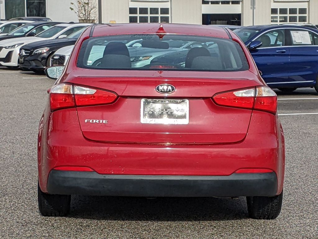 2016 Kia Forte LX 5