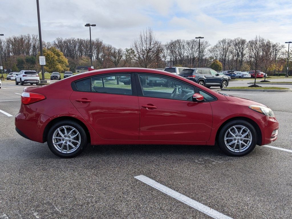 2016 Kia Forte LX 7