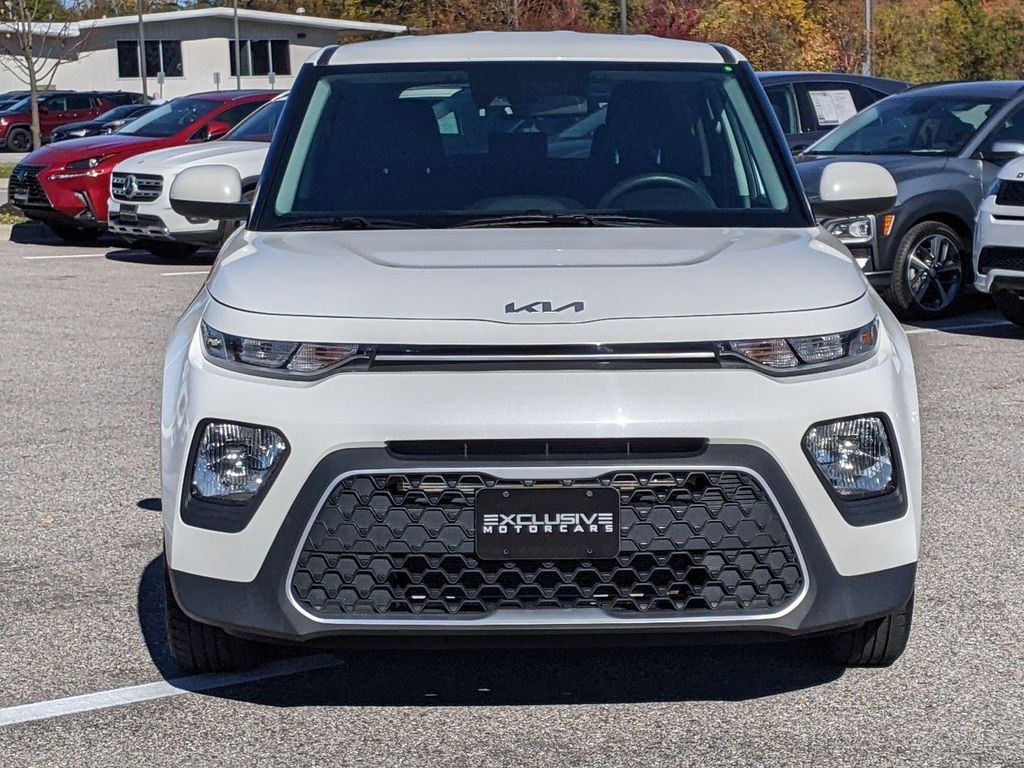 2022 Kia Soul LX 9