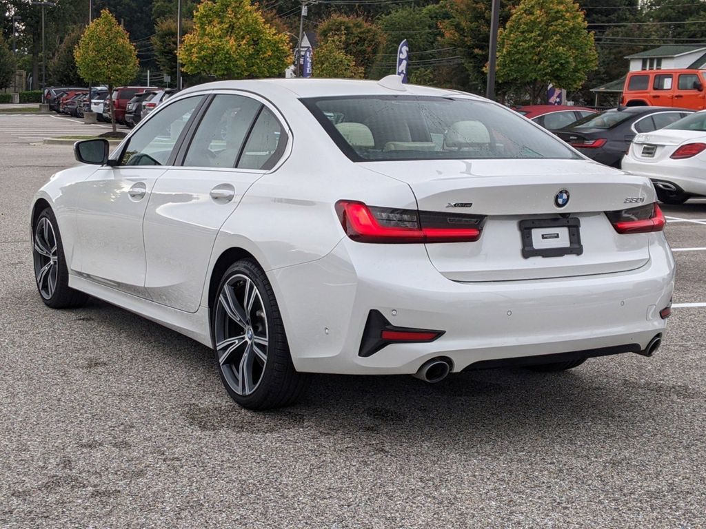 2021 BMW 3 Series 330i xDrive 3