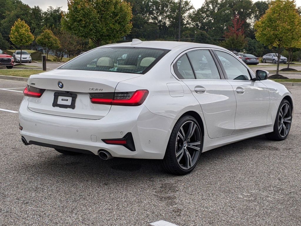 2021 BMW 3 Series 330i xDrive 5