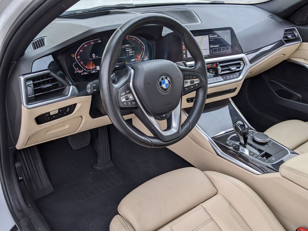 2021 BMW 3 Series 330i xDrive 9