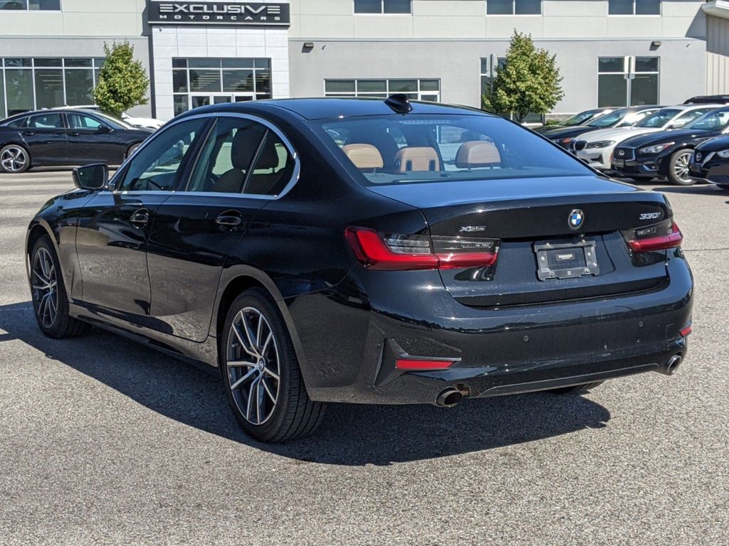 2022 BMW 3 Series 330i xDrive 3