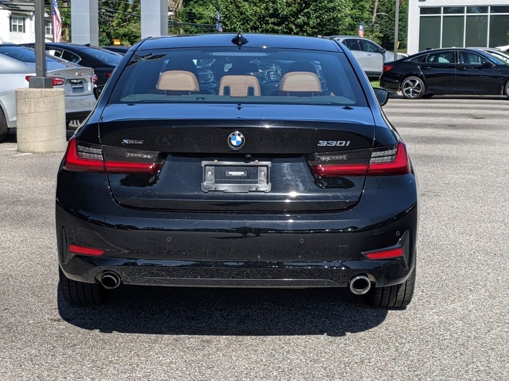 2022 BMW 3 Series 330i xDrive 4