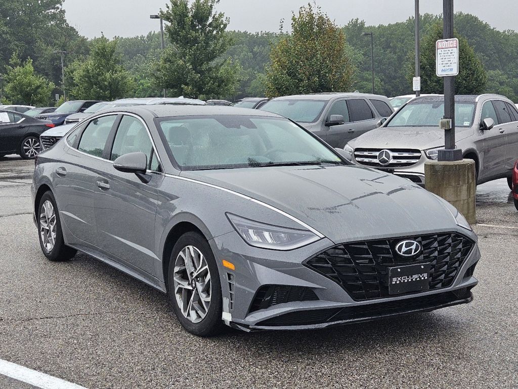 2021 Hyundai Sonata SEL 3