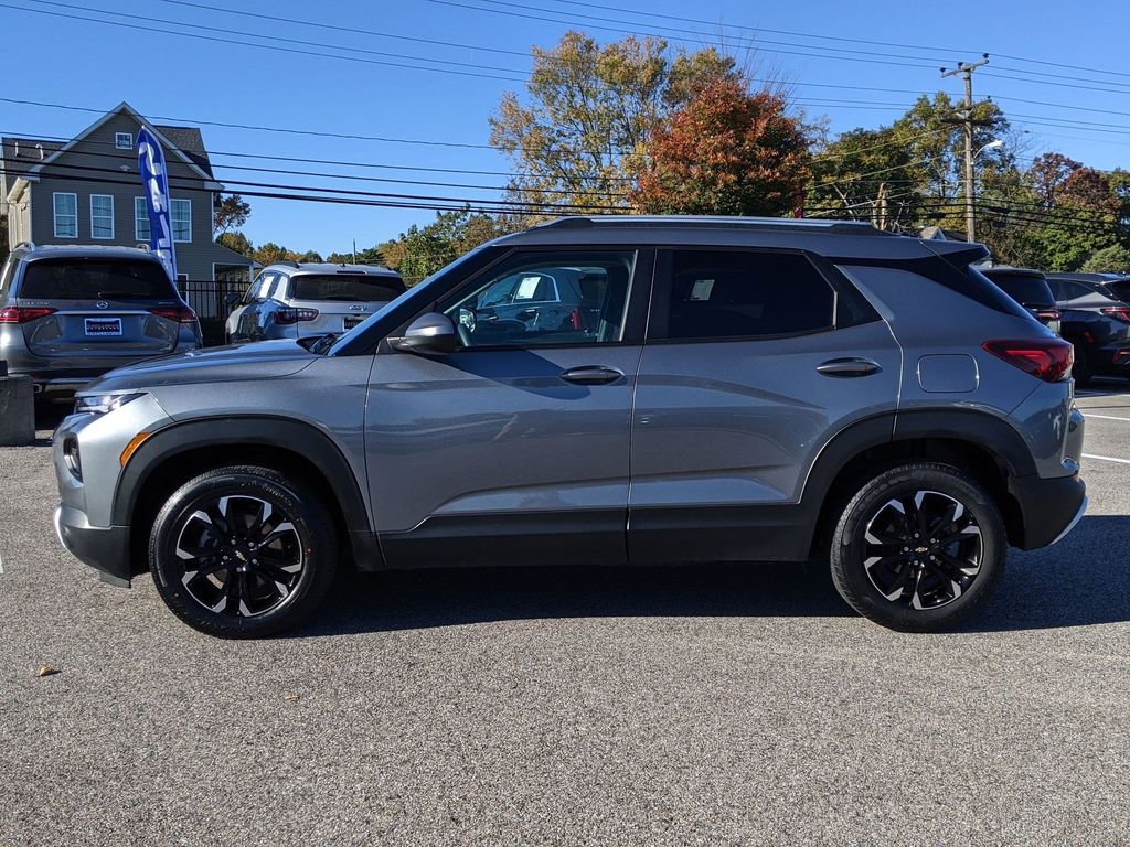 2021 Chevrolet TrailBlazer LT 3