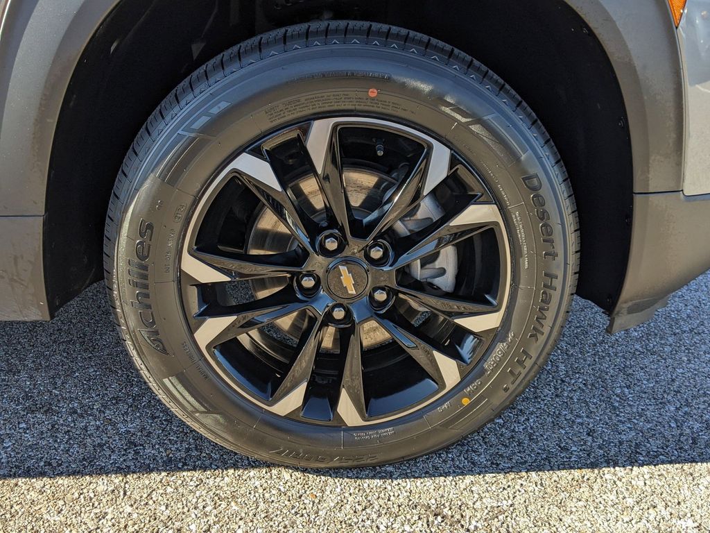 2021 Chevrolet TrailBlazer LT 25