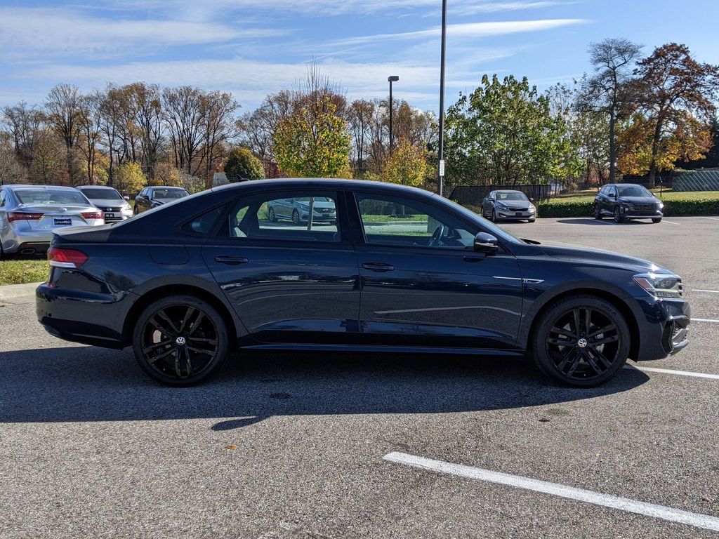 2021 Volkswagen Passat 2.0T R-Line 7