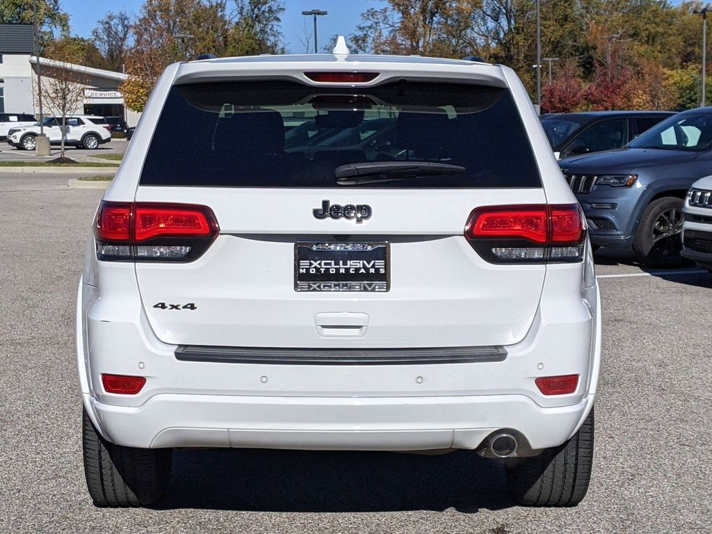 2020 Jeep Grand Cherokee Altitude 5