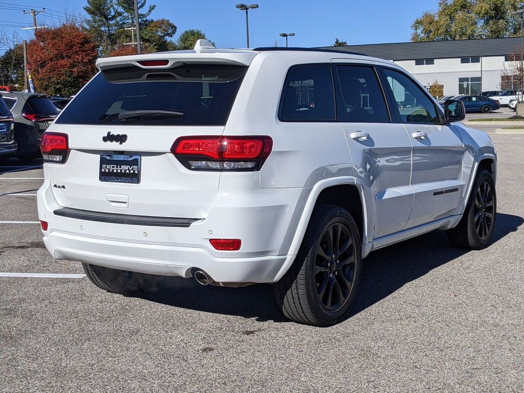 2020 Jeep Grand Cherokee Altitude 6