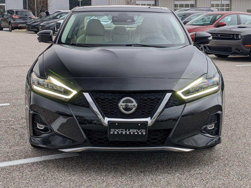 2022 Nissan Maxima Platinum 9