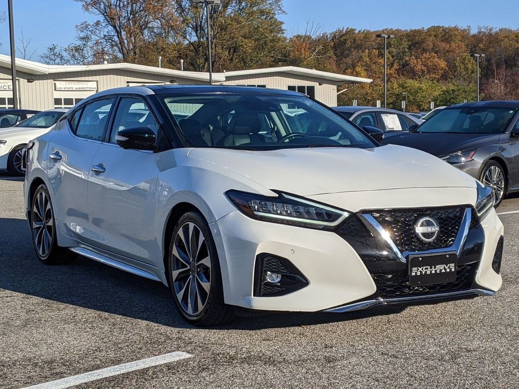 2023 Nissan Maxima Platinum 8