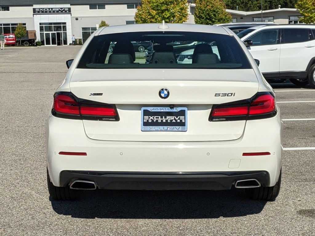 2021 BMW 5 Series 530i xDrive 4