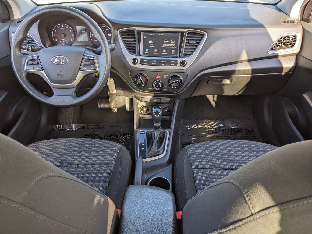 2021 Hyundai Accent SEL 21