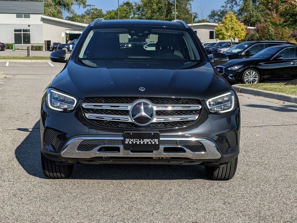 2021 Mercedes-Benz GLC GLC 300 9