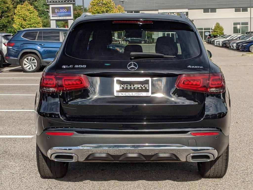 2022 Mercedes-Benz GLC GLC 300 5