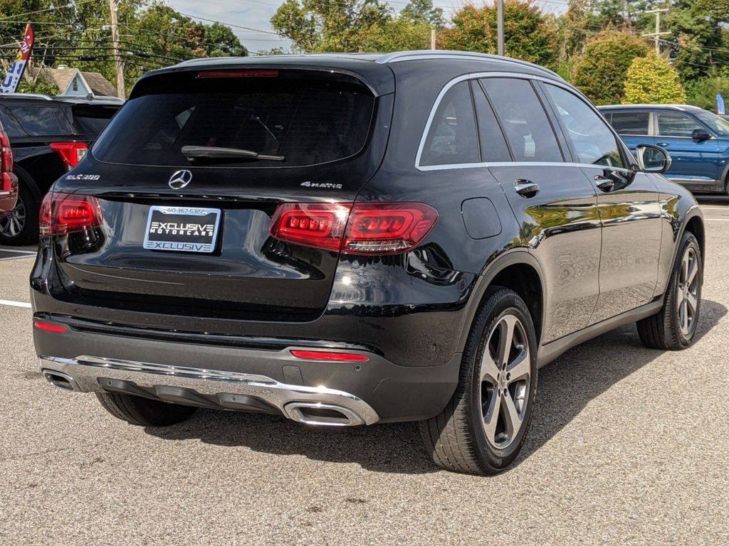 2022 Mercedes-Benz GLC GLC 300 6