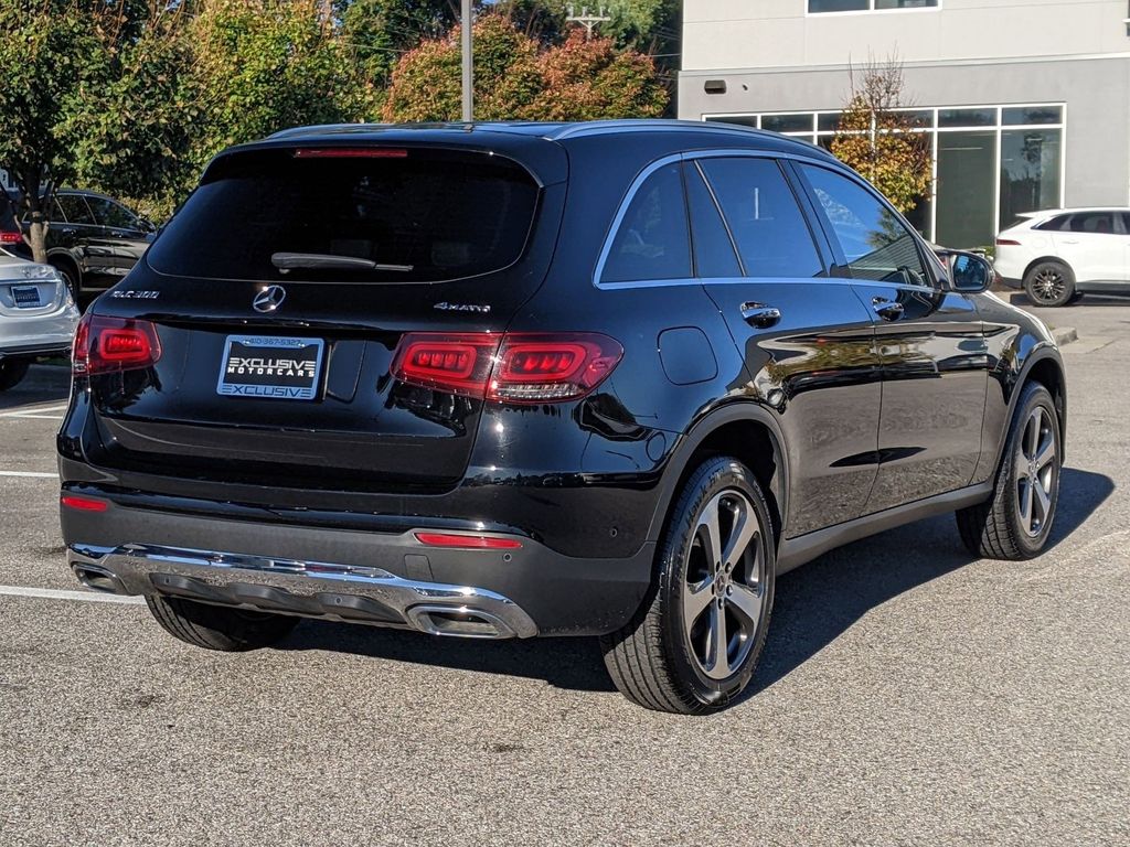 2022 Mercedes-Benz GLC GLC 300 6