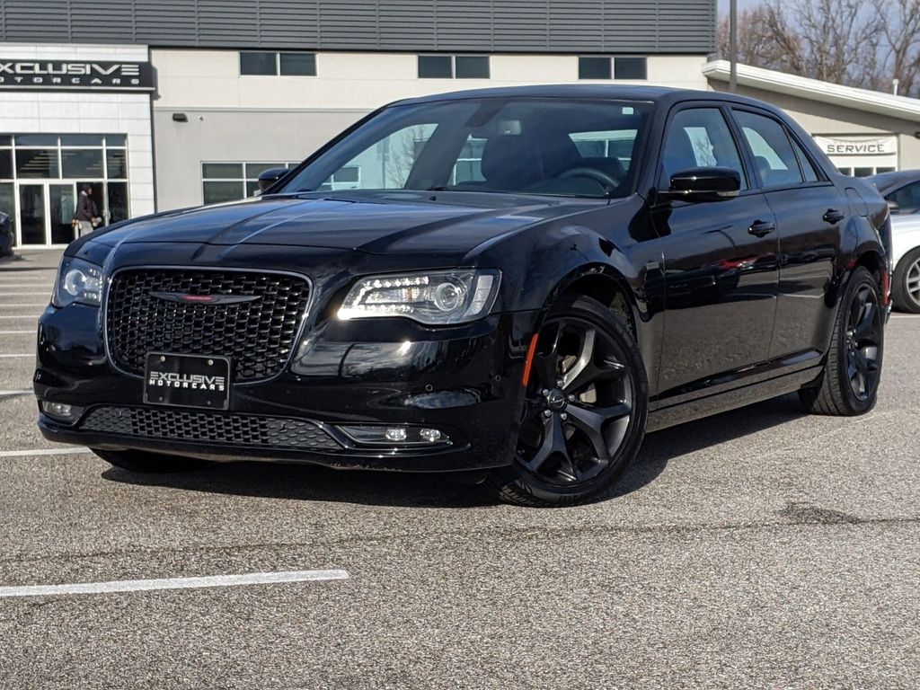 2022 Chrysler 300 S 2