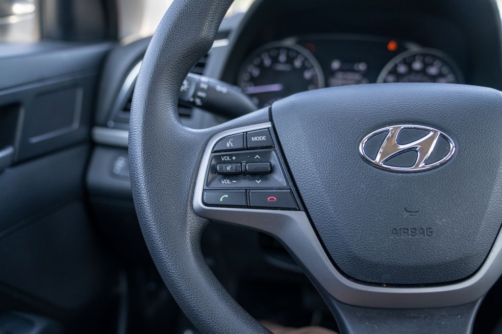 2018 Hyundai Elantra SEL 14