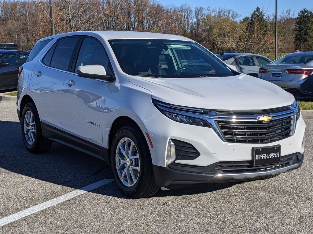 2022 Chevrolet Equinox LT 8