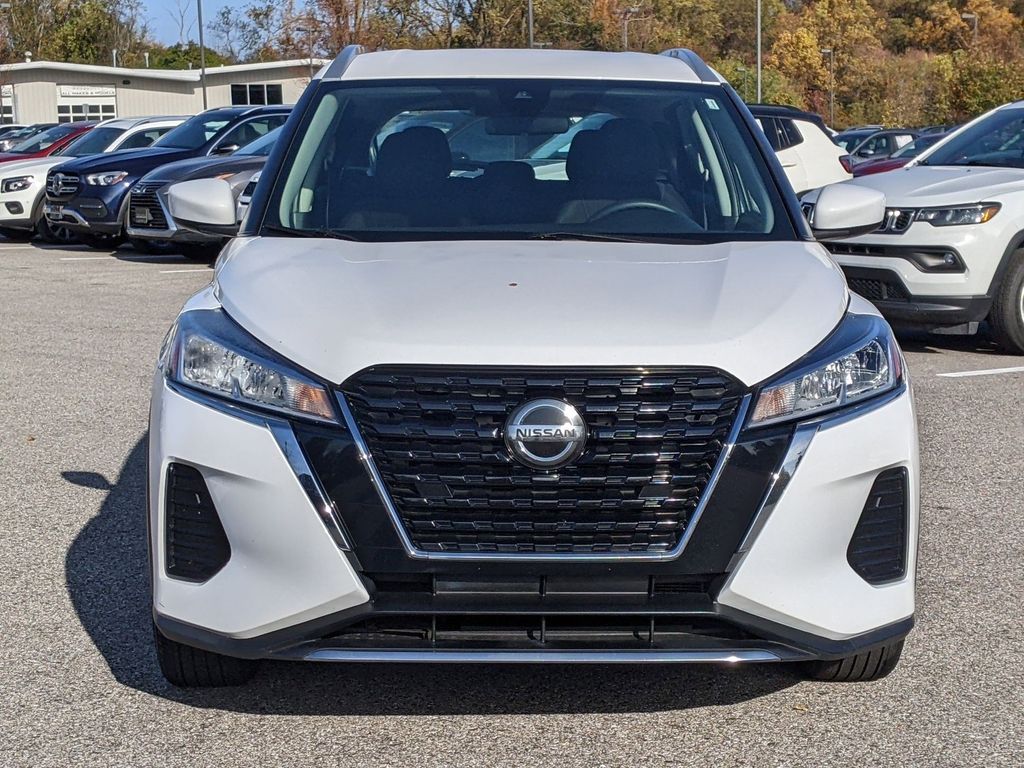 2021 Nissan Kicks SV 9