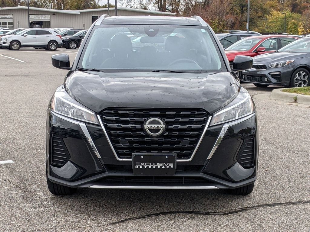 2021 Nissan Kicks SV 9