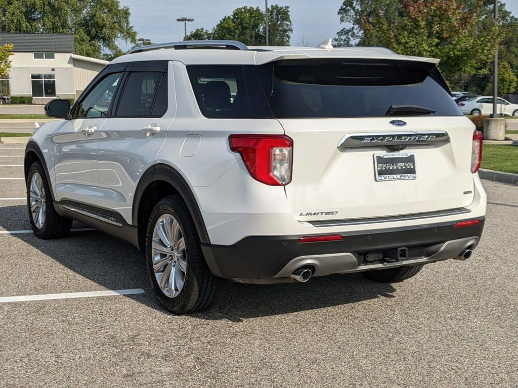 2021 Ford Explorer Limited 3