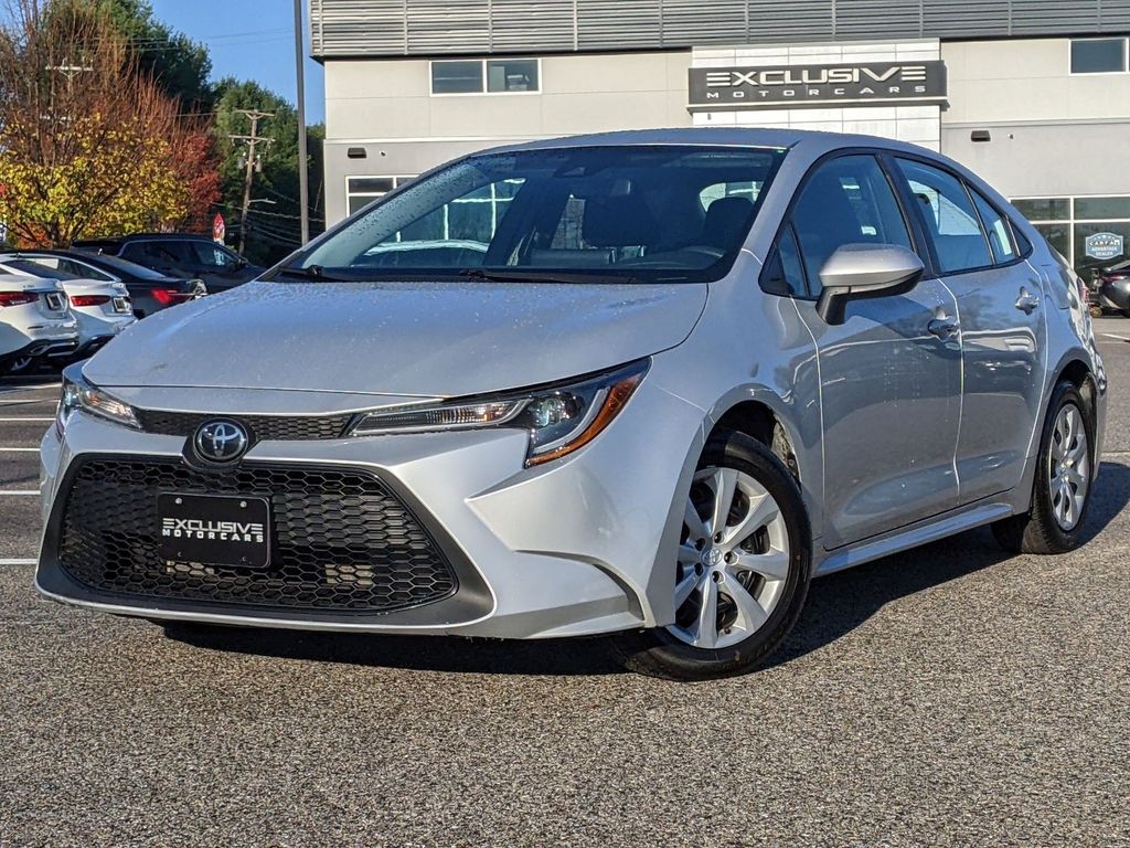 2021 Toyota Corolla LE 2