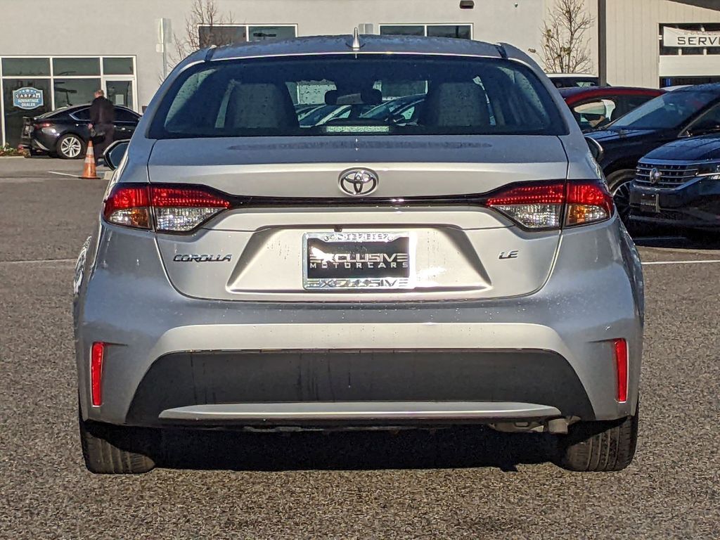 2021 Toyota Corolla LE 5