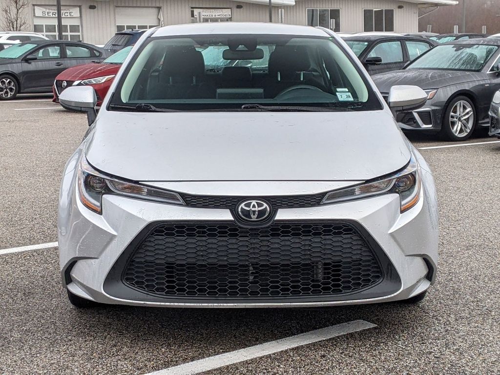 2022 Toyota Corolla LE 9